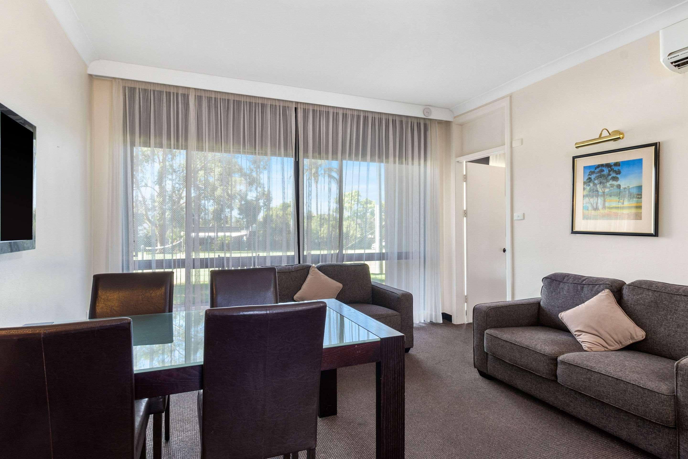 Quality Inn Dubbo International Exteriör bild