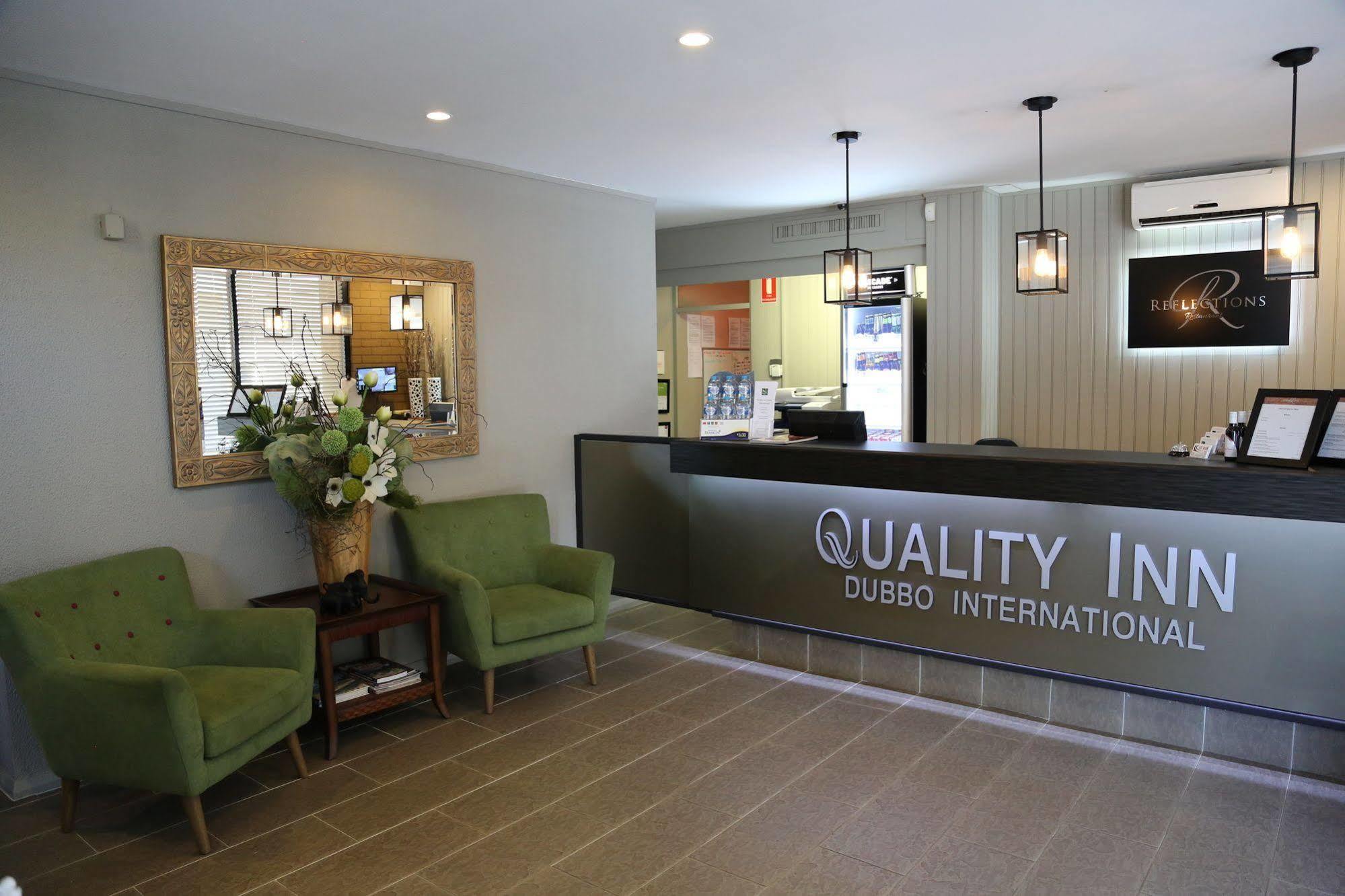Quality Inn Dubbo International Exteriör bild